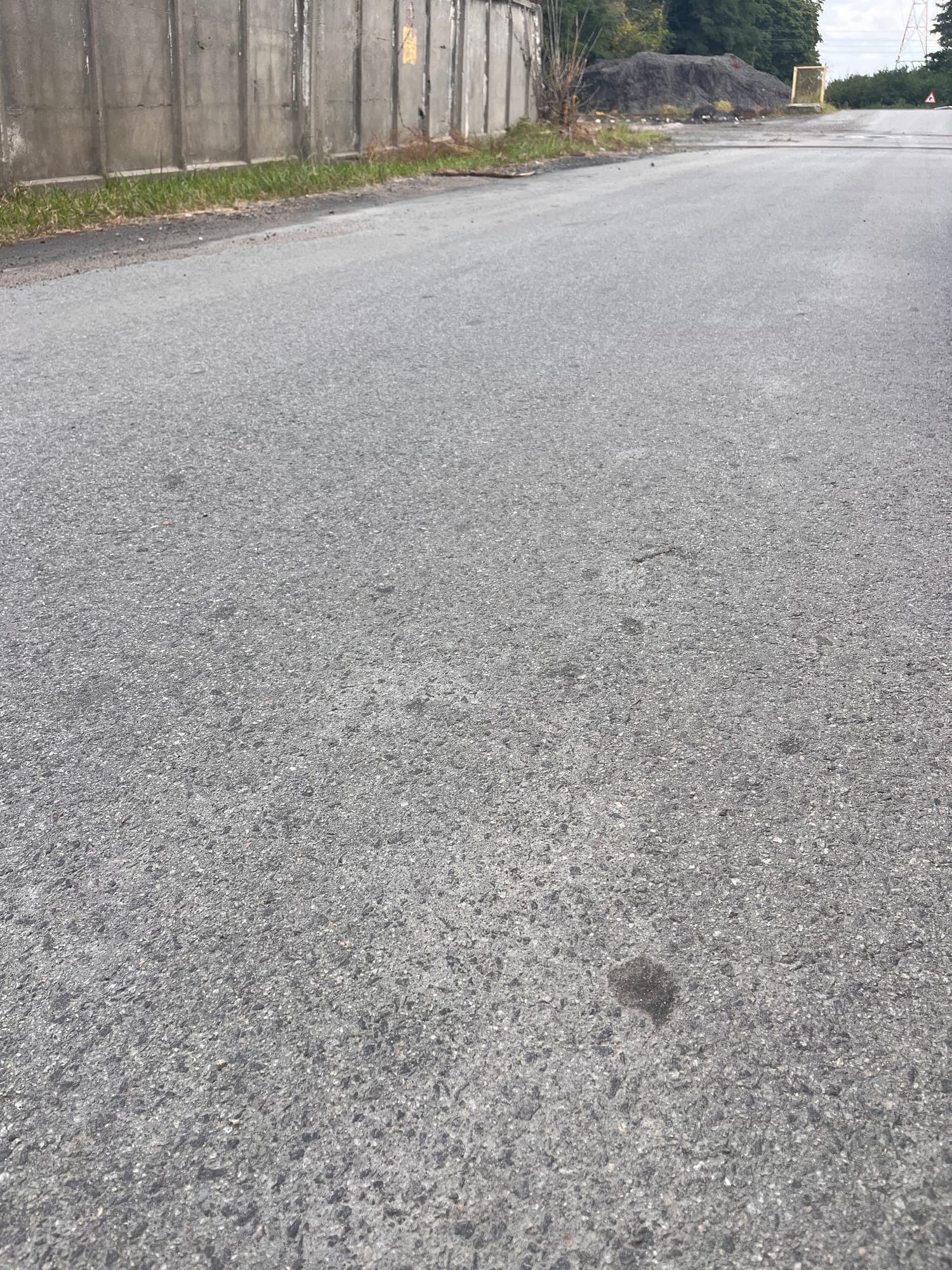 Close-up of the pavement texture, condition after 7 years