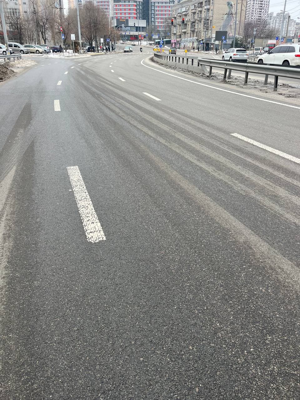 Pavement audit: the carriageway free of rutting and cracking