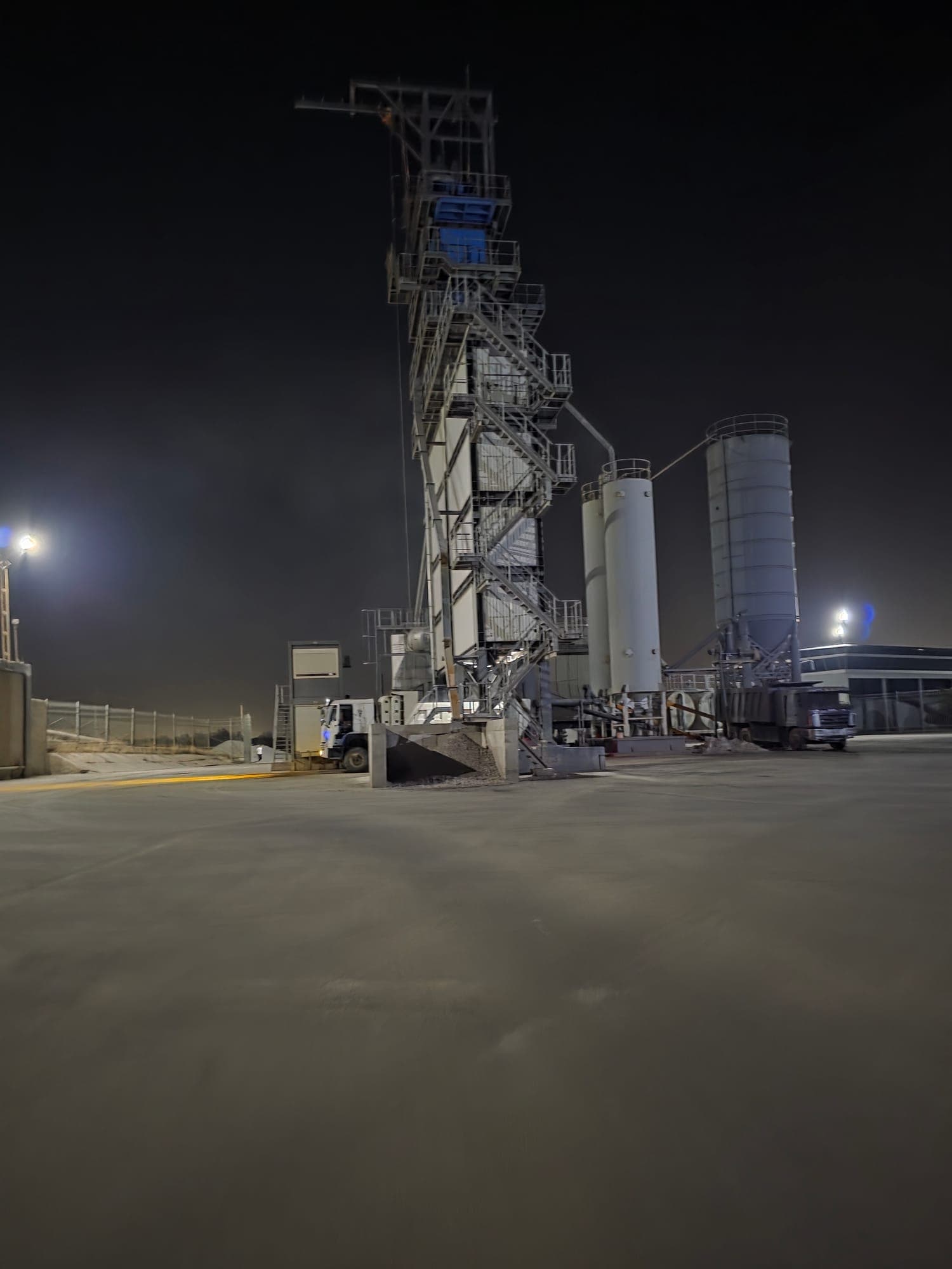 Asphalt plant, general view